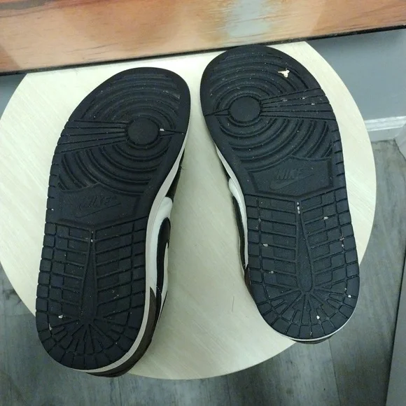 Mens Air Jordan 1 Low Mocha 9.5 - Picture 5 of 9